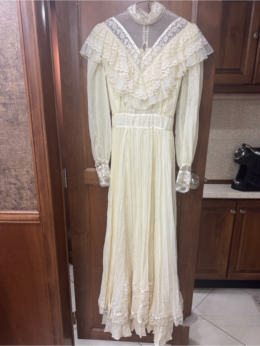 Gunne Sax Ivory Victorian Cottagecore Lace Ruffle Maxi Dress Prarie